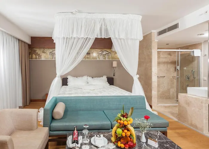 Commodore Elite Suites & Spa Ultra All Inclusive (Adults Only) Evrenseki